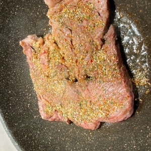 ハーブ塩の豚ロースステーキ